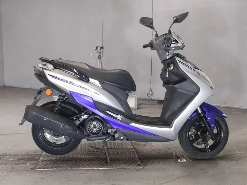 Yamaha CYGNUS125XSR