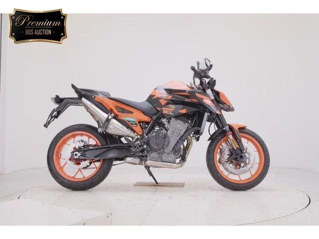 Other KTM890 DUKE GP лот № 0010 оценка 9  с аукциона в Японии