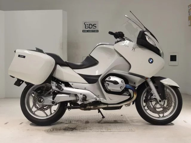 BMW  R1200RT лот № 0352 оценка 5  с аукциона в Японии