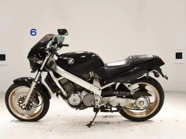 Honda BROS 650