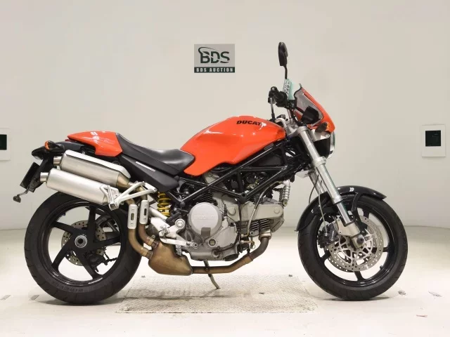 Ducati  MONSTER S2R лот № 7749 оценка 4  с аукциона в Японии
