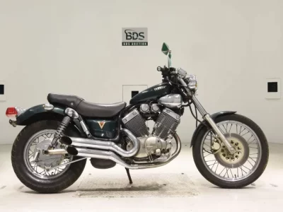 Yamaha VIRAGO 400