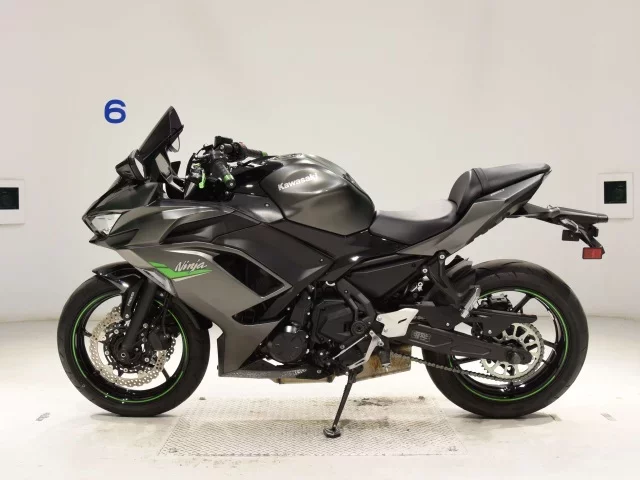 Kawasaki NINJA650A
