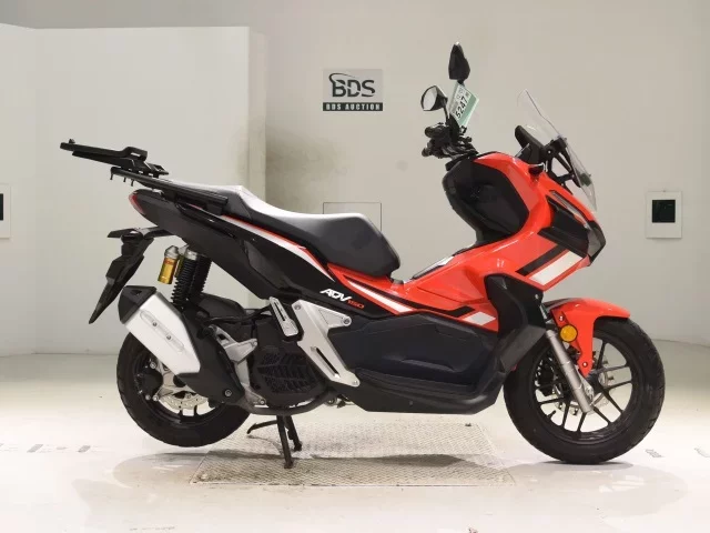 Honda ADV150