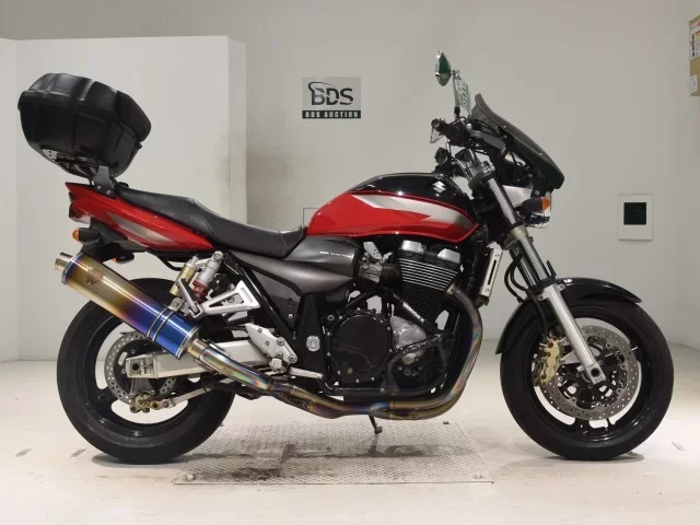 Suzuki GSX1400 лот № 0284 оценка 4  с аукциона в Японии