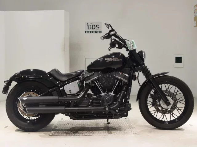Harley-Davidson HARLEY FXBB1750 лот № 0128 оценка 4  с аукциона в Японии