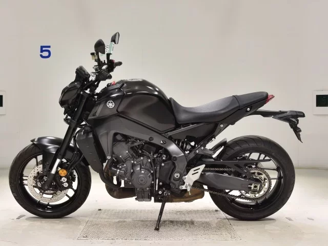 Yamaha MT-09-2