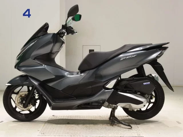 Honda PCX125-4
