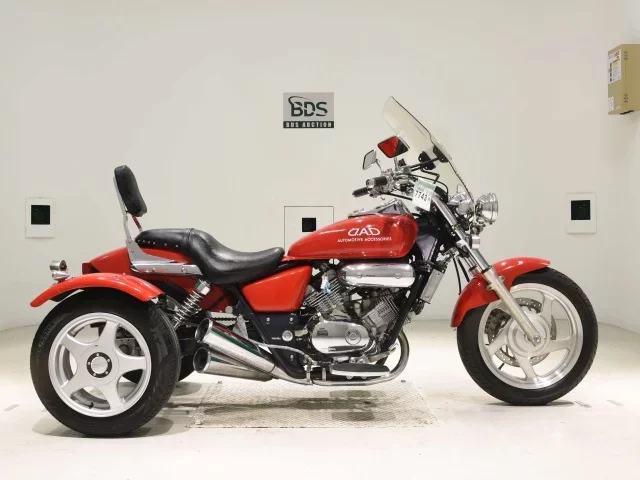 Honda MAGNA 250 TRIKE лот № 7743 оценка 4  с аукциона в Японии