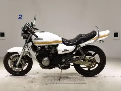 Kawasaki ZEPHYR400K  с аукциона в Японии