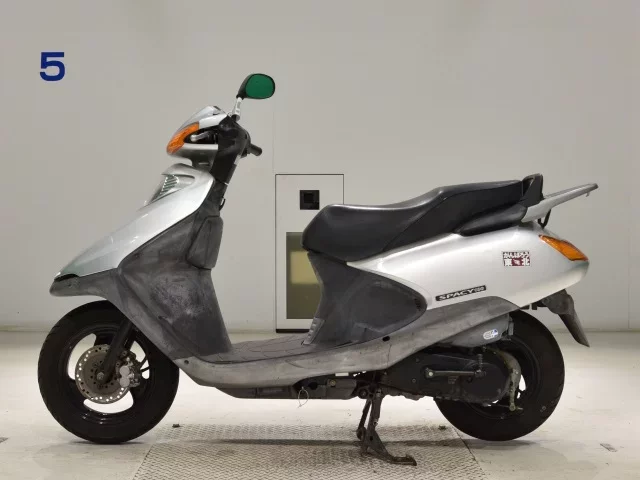 Honda SPACY100