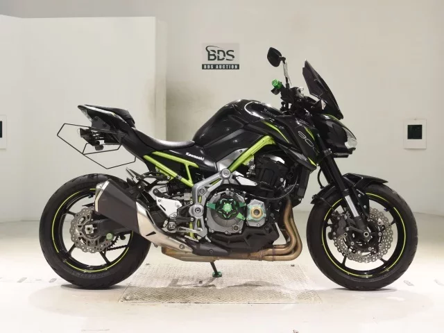 Kawasaki Z900-2 лот № 5214 оценка 5  с аукциона в Японии