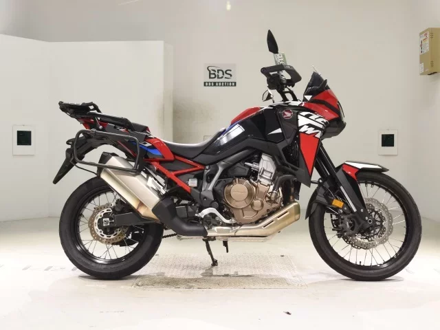 Honda CRF1100L AFRICA TWIN лот № 0321 оценка 5  с аукциона в Японии
