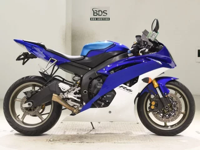 Yamaha 6 лот № 2858 оценка 4  с аукциона в Японии