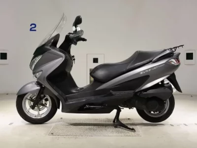 Suzuki BURGMAN200  с аукциона в Японии