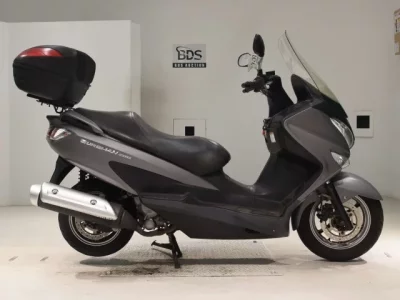 Suzuki BURGMAN200  с аукциона в Японии