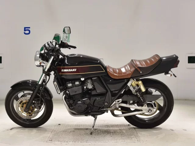 Kawasaki ZRX400