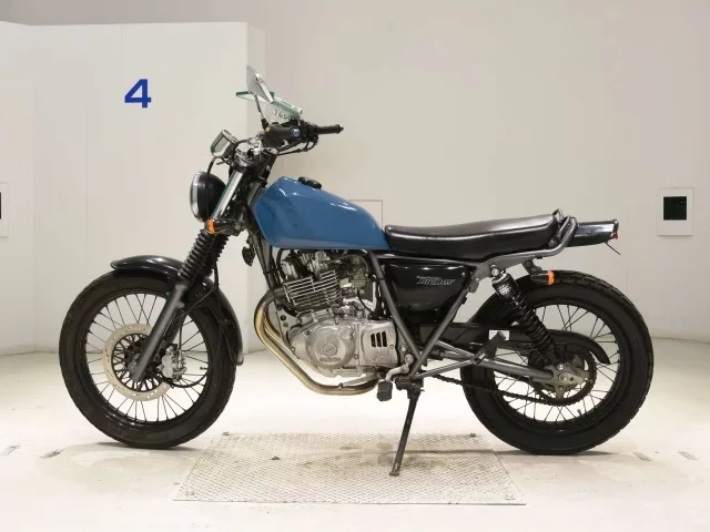 Suzuki GLASS TRACKER BIG BOY