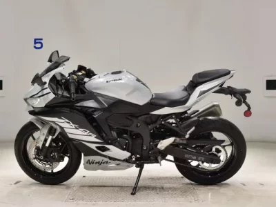 Kawasaki ZX-4R SE  с аукциона в Японии