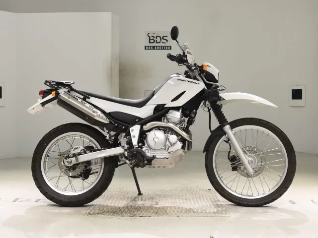 Yamaha SEROW 250-2 лот № 7834 оценка 5  с аукциона в Японии
