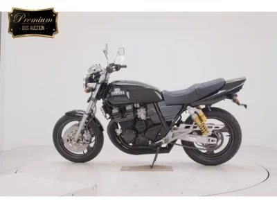 Yamaha XJR400  с аукциона в Японии