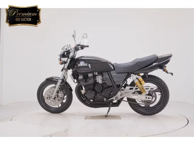 Yamaha XJR400