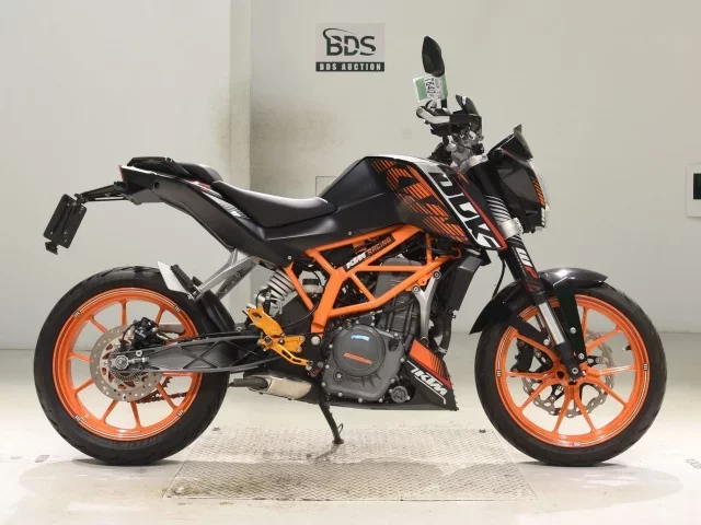 KTM  390 DUKE лот № 7840 оценка 5  с аукциона в Японии