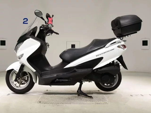 Suzuki BURGMAN200
