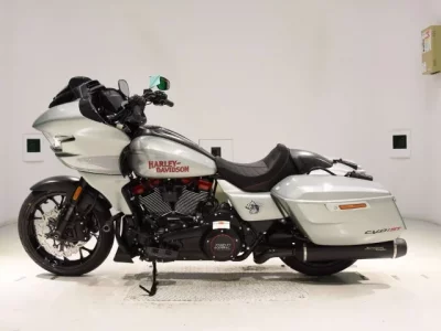 Harley-Davidson HARLEY FLTRXSTSE1980CVO  с аукциона в Японии
