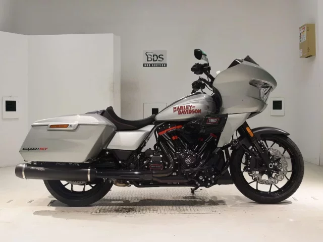 Harley-Davidson HARLEY FLTRXSTSE1980CVO лот № 0507 оценка 9  с аукциона в Японии