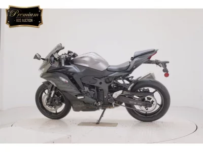 Kawasaki ZX-4R SE  с аукциона в Японии