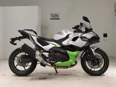 Kawasaki NINJA7 HYBRID  с аукциона в Японии