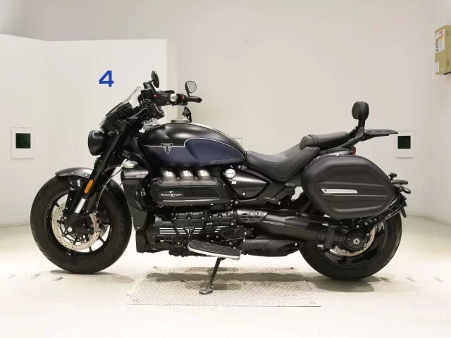Triumph TRIUMPH ROCKET III GT STORM