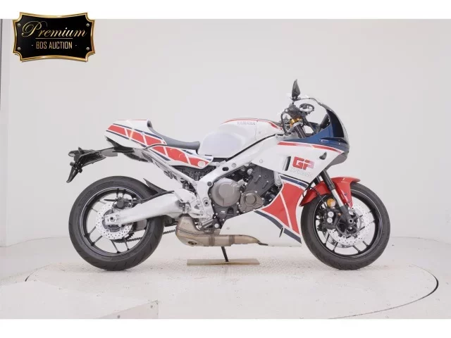 Yamaha XSR900GP лот № 2557 оценка 6  с аукциона в Японии