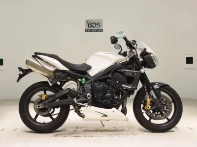 Triumph TRIUMPH STREET TRIPLE R