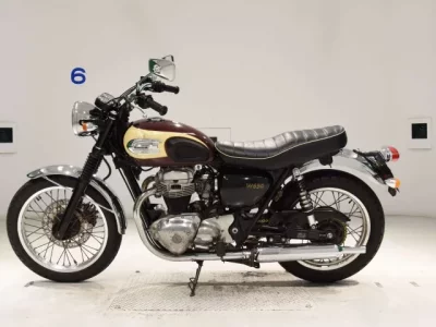 Kawasaki W650  с аукциона в Японии