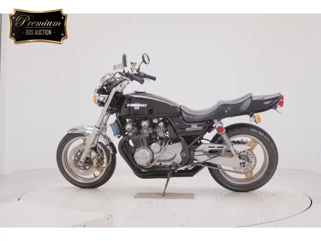 Kawasaki ZEPHYR750
