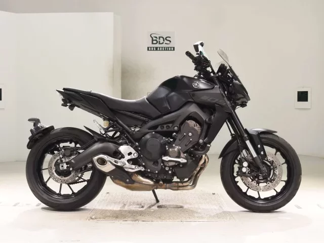 Yamaha MT-09A лот № 5092 оценка 5  с аукциона в Японии