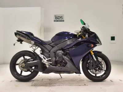 Yamaha YZF-R1