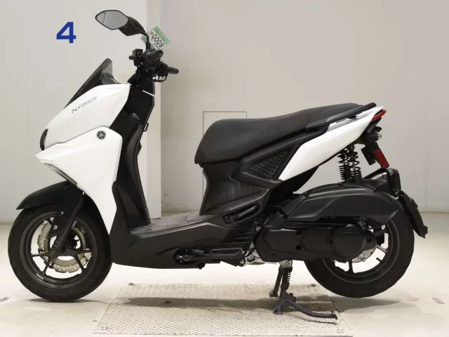 Yamaha X FORCE