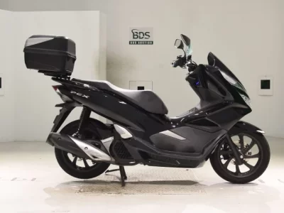 Honda PCX125-3