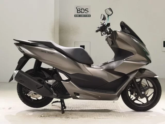 Honda PCX125-4