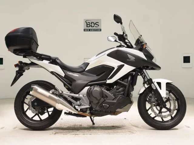 Honda NC750XD лот № 7884 оценка 5  с аукциона в Японии