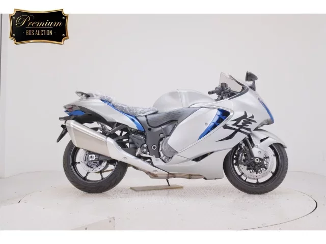 Suzuki HAYABUSA -3 лот № 2506 оценка 8  с аукциона в Японии