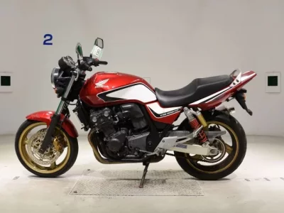Honda CB400SFV-4  с аукциона в Японии
