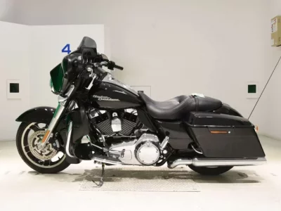 Harley-Davidson HARLEY FLHX1580  с аукциона в Японии