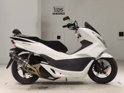 Honda PCX125-2