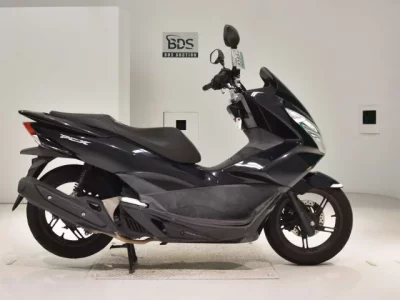 Honda PCX125-2