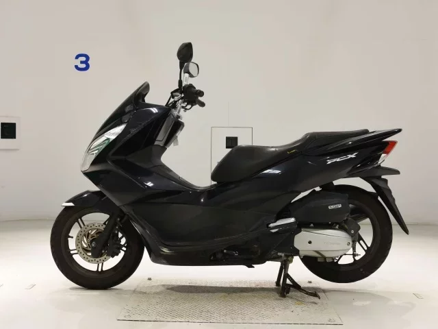 Honda PCX125-2
