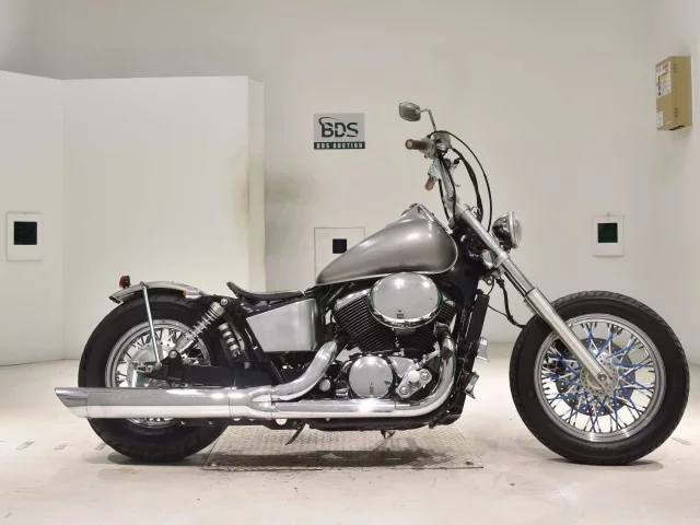 Honda SHADOW400 лот № 0243 оценка 4  с аукциона в Японии